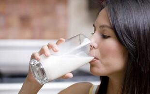 Diet menu includes low-fat milk